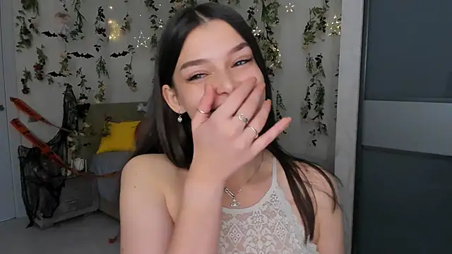 ContinentOfTranquility online show from October 29, 4:28 am