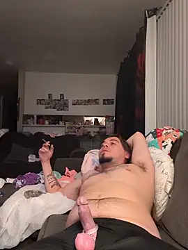 jjdickhit99 online show from April 17, 5:42 am