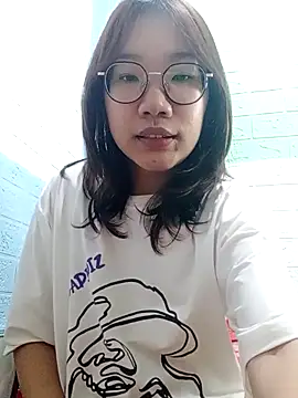 Nanoko online show from April 1, 4:37 pm