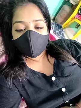 Monalisa Singh online show from November 23, 6:20 pm