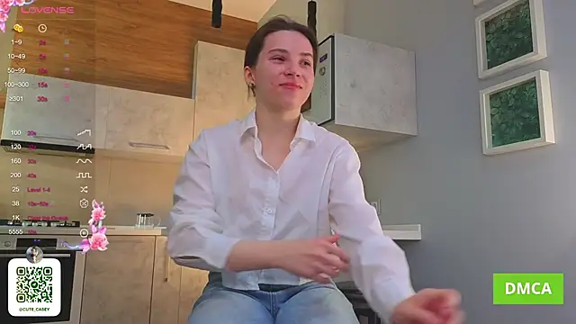 DonnaBurkee online show from October 11, 4:28 am