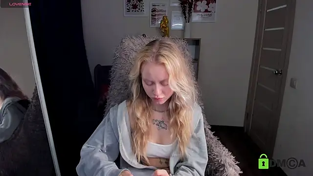 MalenaErnman online show from November 29, 10:41 am