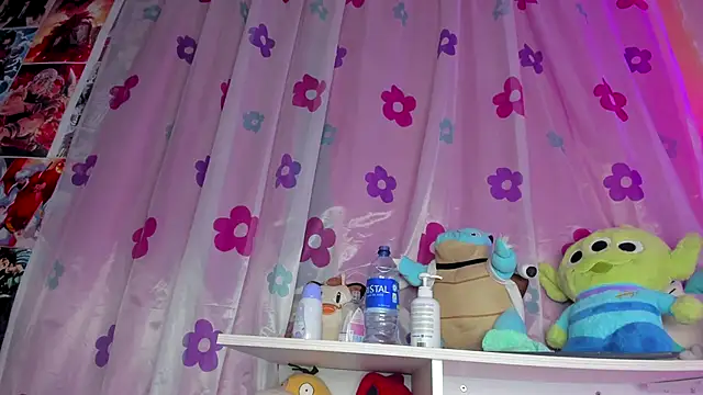 bonnie moon online show from November 13, 2:43 am