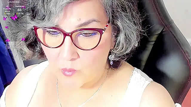 cataleya mom online show from October 2, 4:39 am