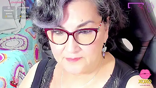 cataleya mom online show from September 15, 8:00 am