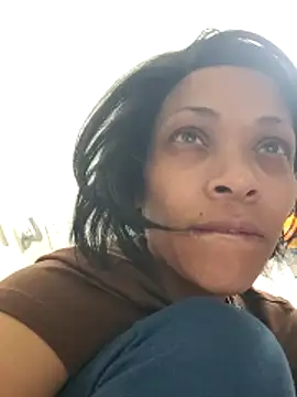 mariah2299 online show from March 27, 10:32 pm