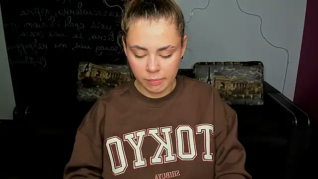 IsabellaBler online show from November 27, 6:38 am