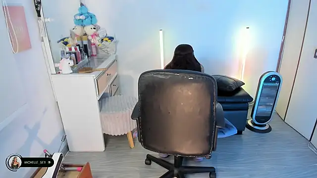 Michelle se online show from November 14, 10:54 pm