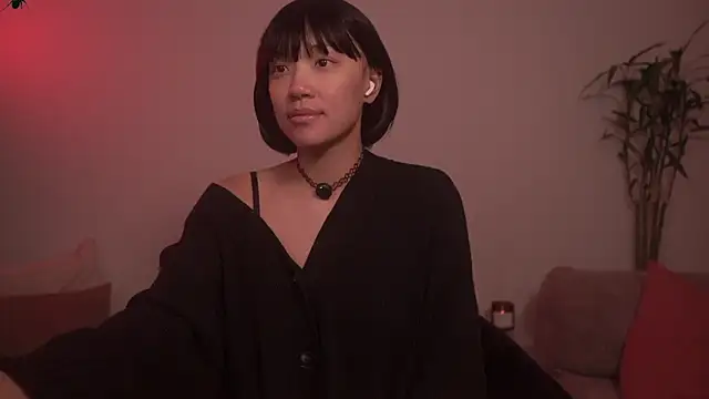 Snapshot of meganmei666 chatting on October 4, 2:39 am meganmei666 online show from October 4, 2:39 am
