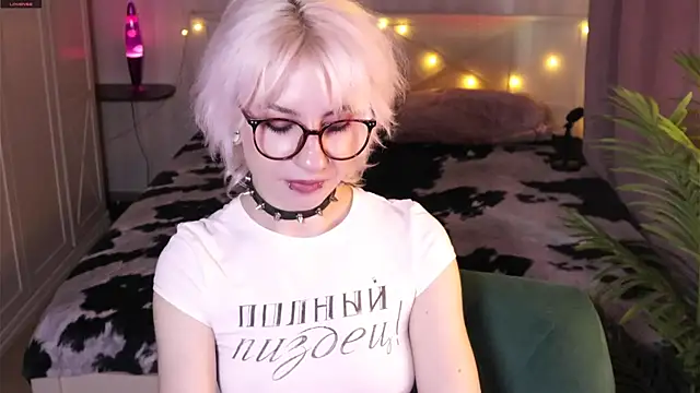  Moonlight t online show from February 11, 10:17 am