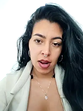 Emily Wane online show from January 6, 5:38 pm