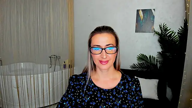 PassionGlow online show from September 17, 3:26 am