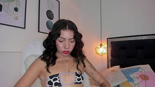 amysc online show from November 12, 1:42 pm