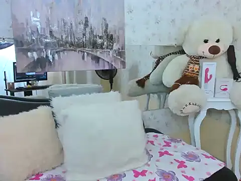 milf bigass  online show from March 26, 12:51 pm