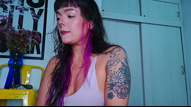 purple em69 online show from June 19, 10:13 pm