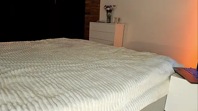 Rachel Rey online show from February 20, 6:31 pm