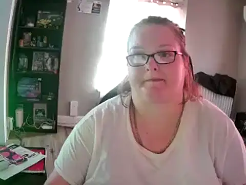 SexyWhiteChocolate online show from September 13, 9:56 pm