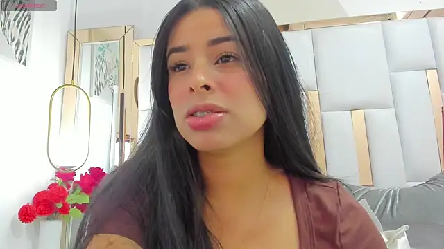 emma castilloo online show from May 16, 9:36 pm