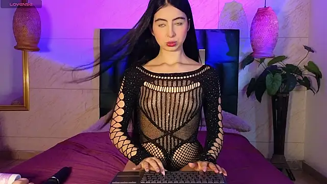 ashley brend online show from March 16, 12:53 pm