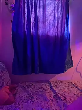 LiliJones  online show from October 16, 6:32 pm