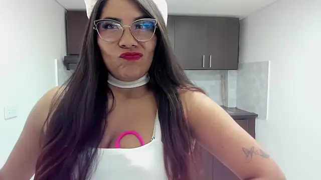 Snapshot of Luna_Dumont chatting on September 23, 2:37 pm Luna Dumont online show from September 23, 2:37 pm