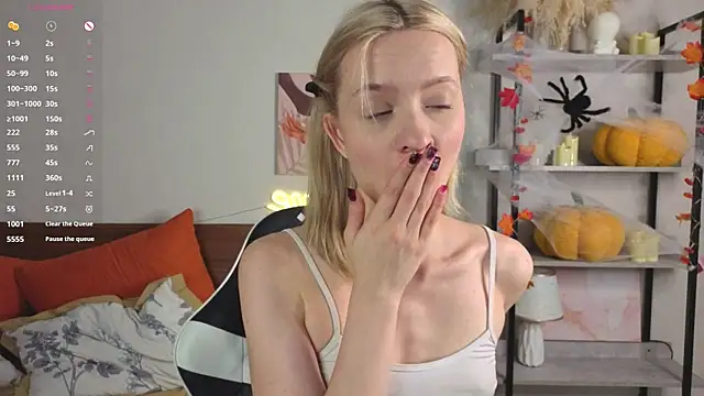 IdaValenti online show from November 15, 11:06 pm