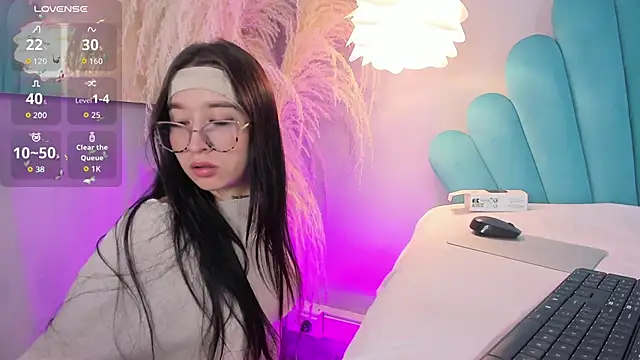 EriKlein online show from November 15, 9:27 pm