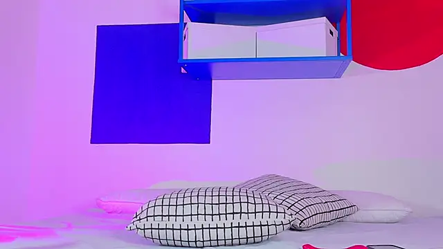 CristalCornner  online show from November 29, 8:57 pm