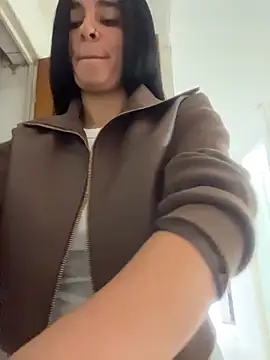 Meganmilk1 online show from May 11, 2:19 pm