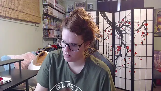 Sarahtineke online show from July 3, 7:09 pm