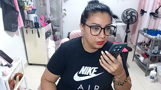 titsbiglovers online show from March 24, 10:48 pm