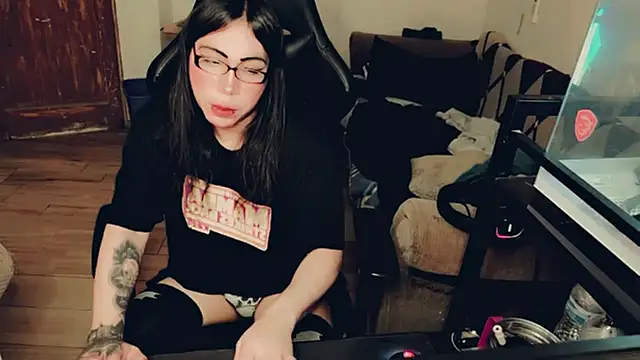 evelyntvsexy online show from July 25, 7:32 pm