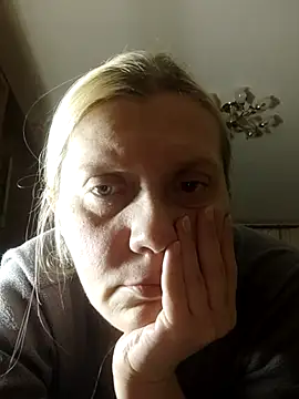 LeraSweet online show from October 25, 8:15 pm