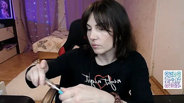 Daniela Cooperr online show from March 29, 5:23 pm