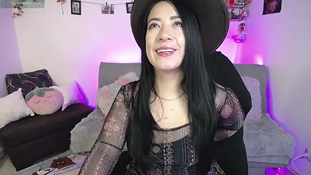 77Scarlett online show from July 2, 1:38 am
