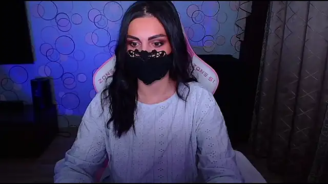 Snapshot of __Yasmina__ chatting on October 24, 3:02 am Yasmina online show from October 24, 3:02 am