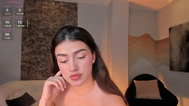 PaulinaSantos  online show from May 30, 8:49 pm
