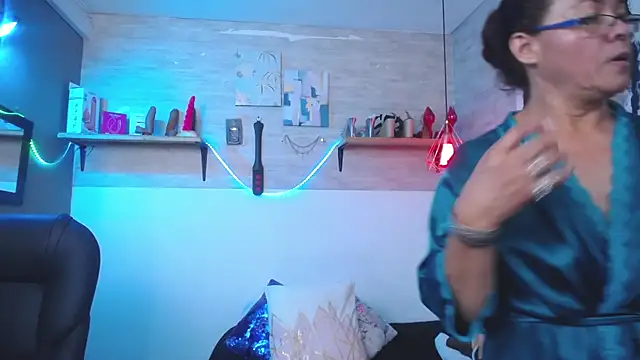 MaturePure online show from September 14, 10:07 pm