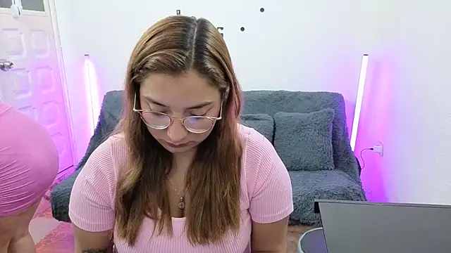  sweetcarla online show from December 21, 2:16 am