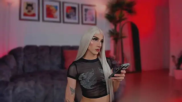 Taylor  foxxx online show from November 27, 6:16 am