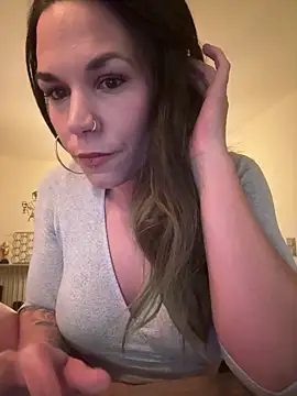 Lady Knaller online show from March 5, 8:48 pm