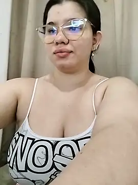 Danzel1105 online show from March 18, 9:09 pm