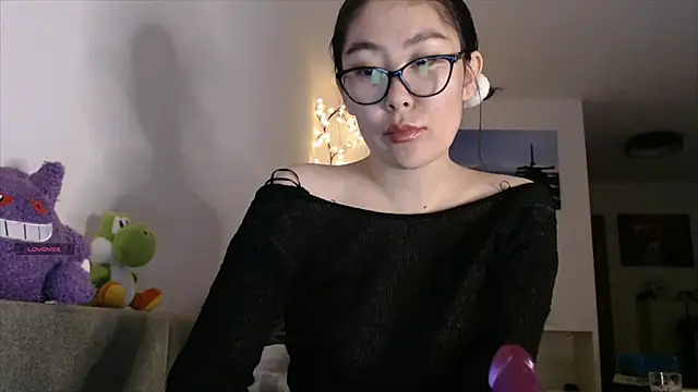Snapshot of Kunimitsuu_ chatting on October 11, 10:56 pm Kunimitsuu online show from October 11, 10:56 pm