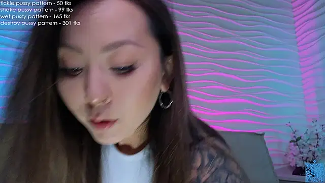 im casey online show from April 16, 7:30 am