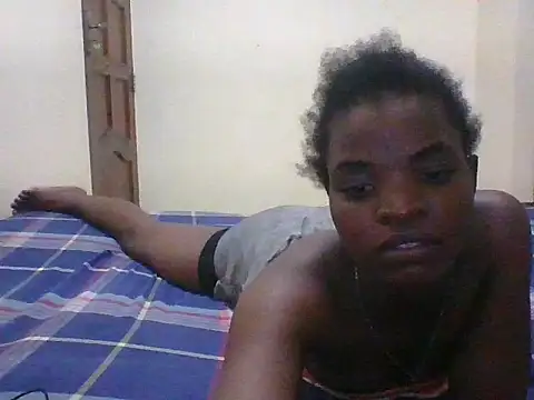 Snapshot of hotgal1112 chatting on September 22, 5:11 pm hotgal1112 online show from September 22, 5:11 pm