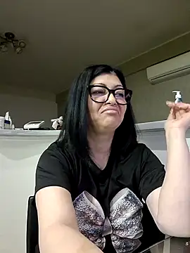 Milf Abigail online show from March 30, 2:33 am