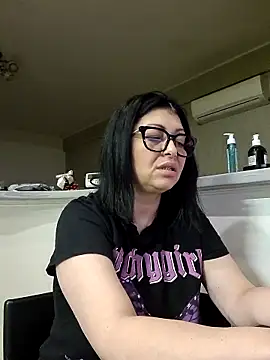 Milf Abigail online show from April 3, 2:20 am