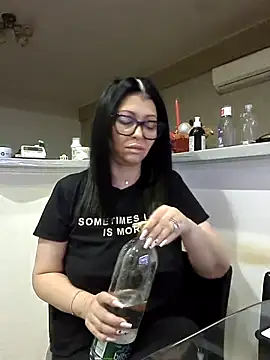 Milf Abigail online show from November 21, 1:51 am