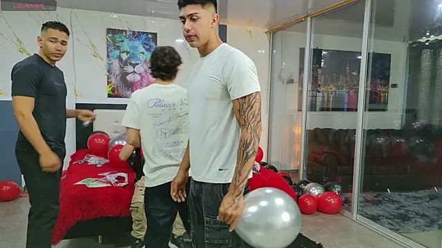 badguyss bisex online show from April 6, 12:06 pm