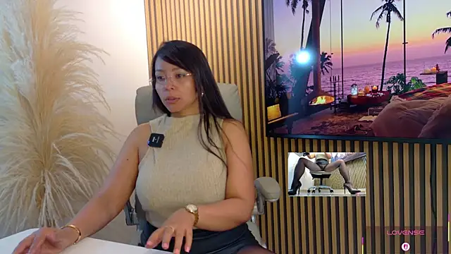 lulu 072 online show from July 2, 3:34 am
